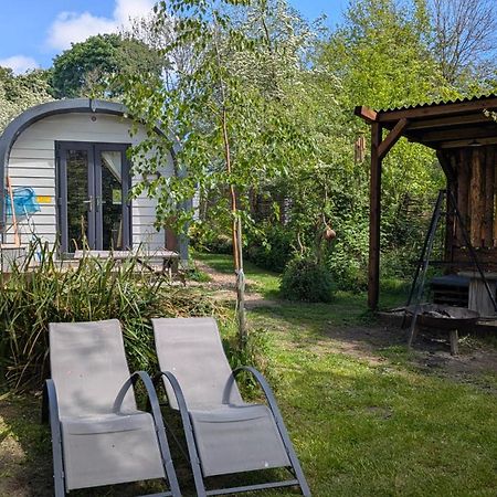 Emlyn'S Coppice - Luxury Woodland Glamping Villa Холиуел Екстериор снимка