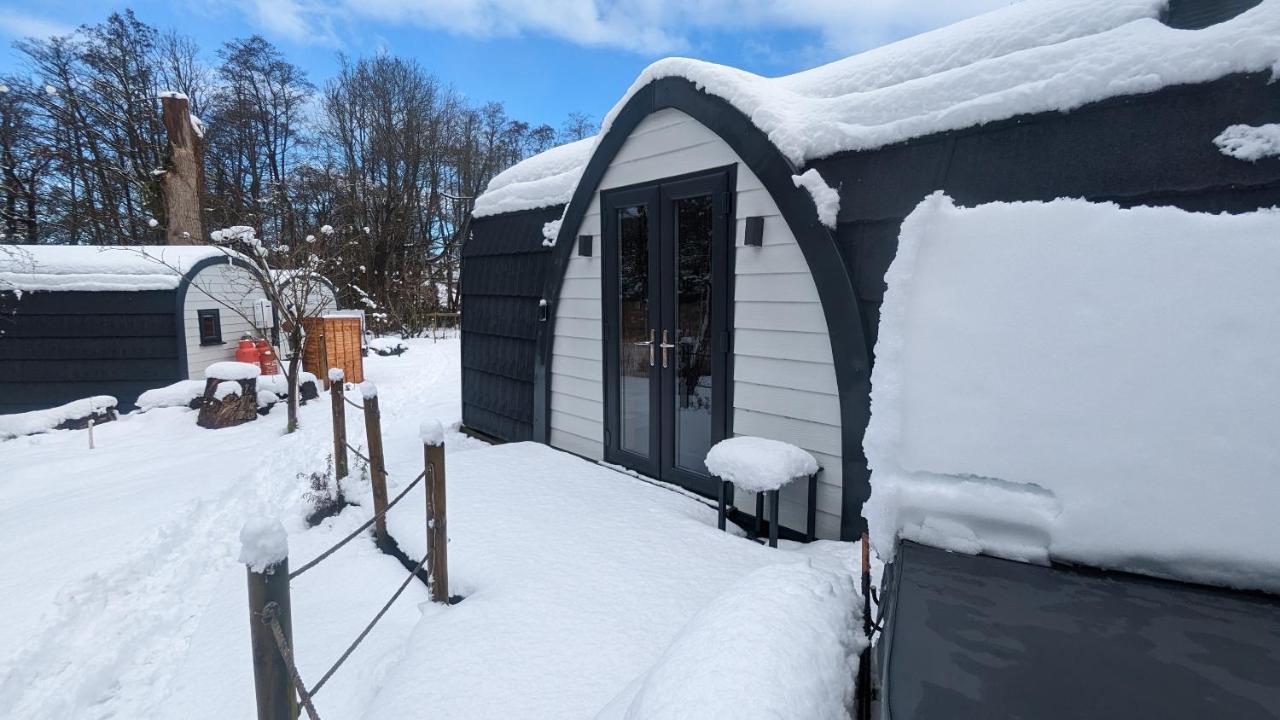 Emlyn'S Coppice - Luxury Woodland Glamping Villa Холиуел Екстериор снимка